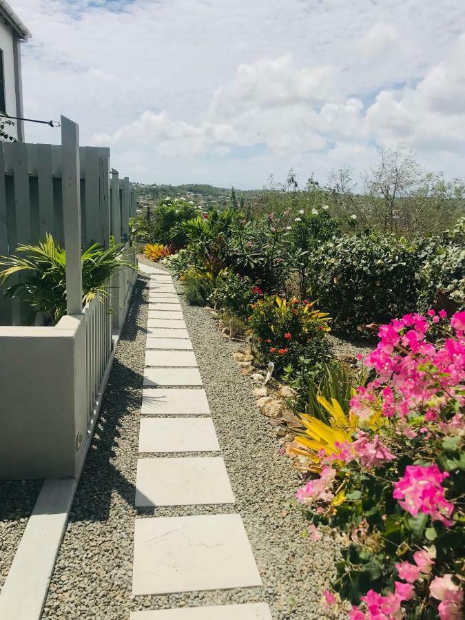 Bellevue Suites Buckleys Esterno foto